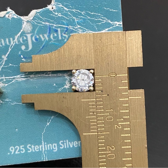 HAUTE JEWELS 925 Sterling Silver Gold Vermeil Solitaire Stud 4mm Earrings 1.8g - Picture 5 of 16